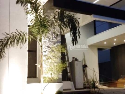 Uma deslumbrante casa à venda no Condomínio Belvedere II - Cuiabá/MT