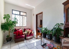 Apartamento com 3 quartos à venda no bairro Calafate, 93m²