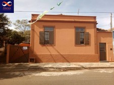 Casa à venda no bairro Centro em Torrinha