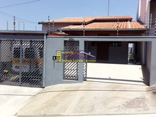 Casa à venda no bairro Jardim dos Manacás em Valinhos