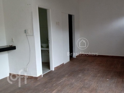 Apartamento à venda em Grajaú com 42 m², 1 quarto