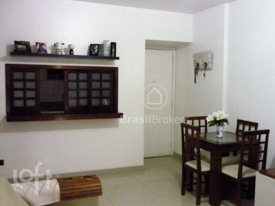 Apartamento à venda em Tijuca com 75 m², 2 quartos, 1 suíte, 1 vaga