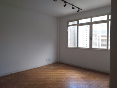 Apartamento à venda em Itaim Bibi com 89 m², 2 quartos, 1 vaga