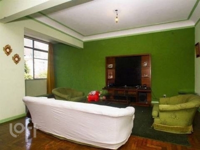 Apartamento à venda em Laranjeiras com 113 m², 3 quartos, 1 suíte, 1 vaga