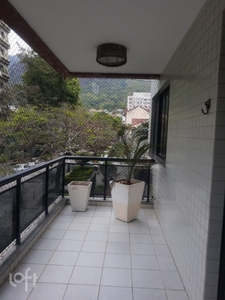 Apartamento à venda em Grajaú com 129 m², 3 quartos, 1 suíte, 3 vagas