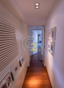 Apartamento à venda em Perdizes com 270 m², 3 quartos, 3 suítes, 4 vagas