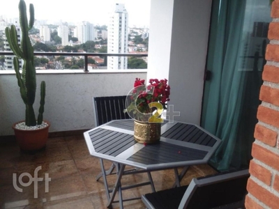 Apartamento à venda em Campo Belo com 182 m², 3 quartos, 3 suítes, 3 vagas