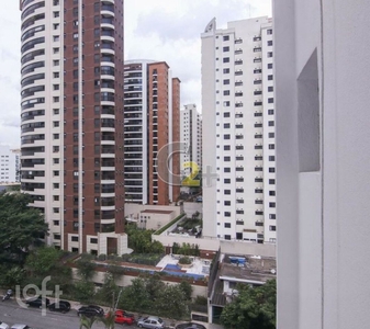 Apartamento à venda em Alto da Lapa com 105 m², 3 quartos, 1 suíte, 1 vaga