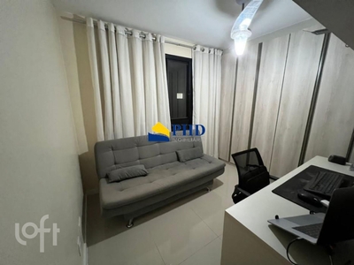 Apartamento à venda em Recreio dos Bandeirantes com 236 m², 4 quartos, 3 suítes, 2 vagas