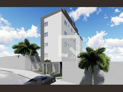 APARTAMENTO no 5º andar com 2 dormitórios e 2 garagens