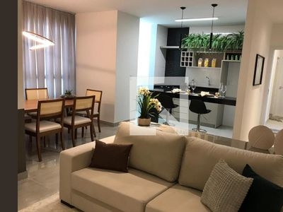 APARTAMENTO no 1º andar com 3 dormitórios e 2 garagens