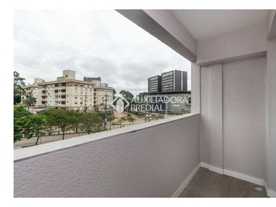 Apto Glória | 2 Quartos | 54 M² | Cond: R$190.0 | 1 Vaga