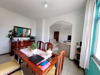 Apartamento à venda em Alípio de Melo com 74 m², 3 quartos, 1 vaga