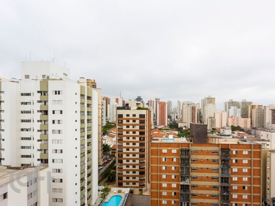 Apartamento à venda em Perdizes com 70 m², 2 quartos, 1 vaga