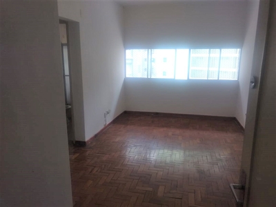 Apartamento à venda em República com 47 m², 1 quarto, 1 vaga