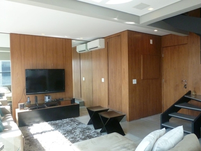 Apartamento à venda em Vila Olímpia com 71 m², 1 quarto, 1 suíte, 1 vaga