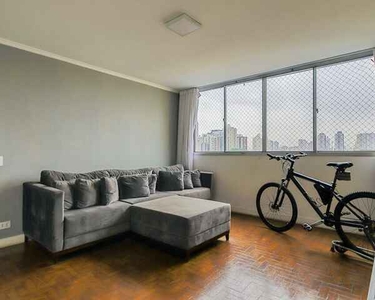 Apartamento à Venda na Vila Gomes Cardim em São Paulo/SP no Edifício Samambaia no 5º Andar