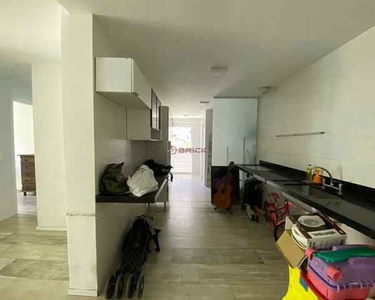Apartamento com 2 quartos sendo 1 suíte, 75 m² no Jardim Cascata - Teresópolis/RJ