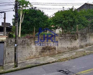 Casa com 03 Dormitórios para Financiamento em Ótima Localização no Alto da Boa Vista em Ma