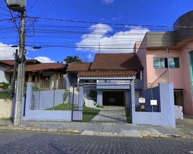 Casa com 5 Dormitorio(s) localizado(a) no bairro Centro em Taquara / RIO GRANDE DO SUL Re