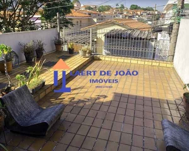 Ótima casa com 3 pavimentos para venda no Jardim Aeroporto!