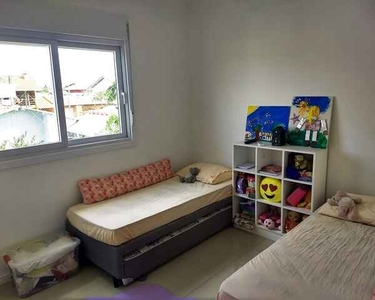 Sobrado para venda possui 90 m2 com 2 quartos em Capao Novo - Capão da Canoa - RS