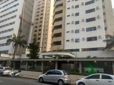 Apartamento com 160m2, 3 quartos sendo 1 suíte, dep completa, 2 vagas!