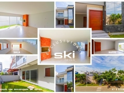 Casa com 3 dormitórios para locação anual, condomínio fechado, 194 m² por r$ 5.000 aluguel - bairro deltaville - biguaçu/sc
