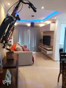 Apartamento à venda em Itaquera com 50 m², 2 quartos, 1 vaga