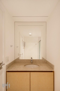 Apartamento à venda em Pinheiros com 66 m², 1 quarto, 1 suíte, 1 vaga