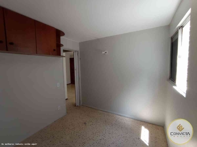 Apartamento com 2 quartos para alugar no bairro Núcleo Bandeirante, 55m²