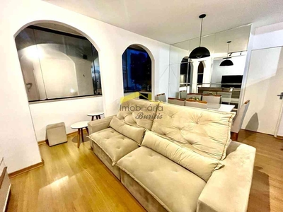 Apartamento com 3 quartos à venda no bairro Estoril, 70m²