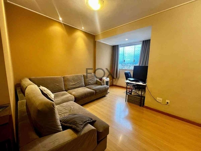 Apartamento com 3 quartos à venda no bairro Santa Teresa, 70m²