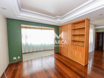 Apartamento com 4 quartos para alugar no bairro Cruzeiro, 140m²