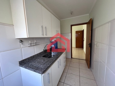 Apartamento em Jardim Planalto, Franca/SP de 50m² 2 quartos para locação R$ 1.000,00/mes