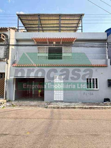 Casa com 2 quartos para alugar no bairro Parque 10 de Novembro