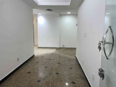 Conjunto de Salas para alugar no bairro Funcionários, 80m²