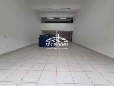 Loja para alugar no bairro Urca, 340m²