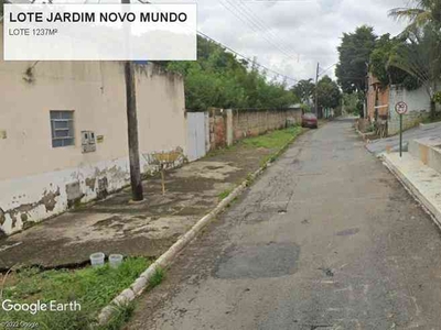 Lote à venda no bairro Jardim Novo Mundo, 1237m²