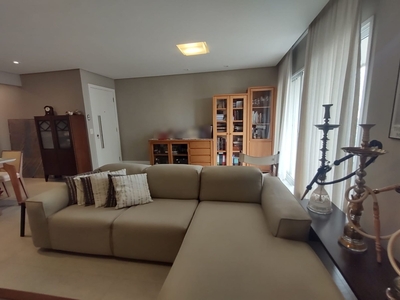 Apartamento à venda em Campo Belo com 92 m², 2 quartos, 1 suíte, 2 vagas