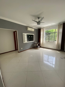 Apartamento à venda em Jardim Guanabara (Ilha do Governador) com 92 m², 2 quartos, 1 suíte, 1 vaga