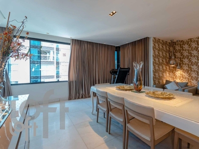 Apartamento à venda em Ouro Preto com 269 m², 5 quartos, 3 suítes, 4 vagas
