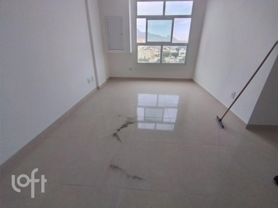 Apartamento à venda em Taquara com 46 m², 1 quarto, 1 vaga