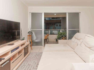 Apartamento com 4 quartos à venda no bairro Estoril, 104m²