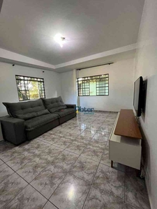 Casa com 4 quartos à venda no bairro Leste Universitário, 453m²