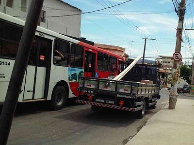 Loja à venda no bairro Maria Helena (justinópolis), 100m²