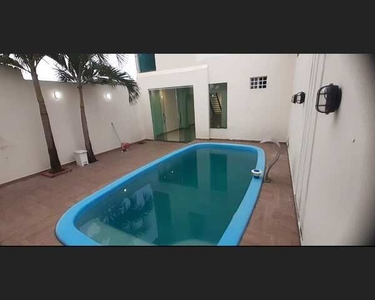 ALUGO BELÍSSIMA CASA, COM PISCINA, TODA NO FINO ACABAMENTO