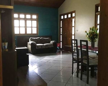 Alugo casa com piscina, no Bairro de flores conjunto Duque de Caxias, 03 quartos- Manaus