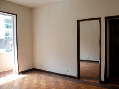 Apartamento à venda em Botafogo com 75 m², 3 quartos
