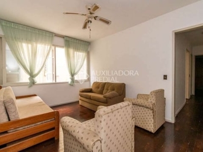 Apartamento com 2 quartos para alugar na avenida joão pessoa, 1025, centro histórico, porto alegre, 77 m2 por r$ 2.500